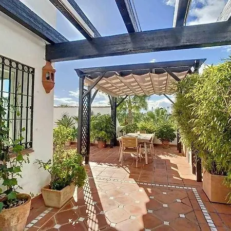 Luxury Penthouse Walking Distance To Puerto Banus Apartment *