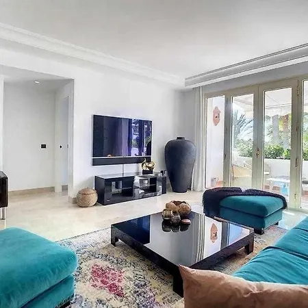 Luxury Penthouse Walking Distance To Puerto Banus