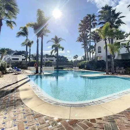 Luxury Penthouse Walking Distance To Puerto Banus Apartment *